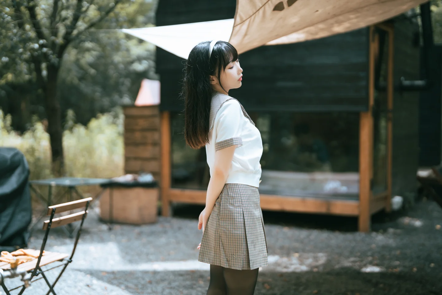 面饼仙儿 - JK黑丝露营 [40P-499MB] tg@simisebaisi 【丝足阁】003.webp